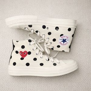 Comme des Garçons PLAY x Converse Chuck Taylor Hi Polka Dot Heart – M6 | W8